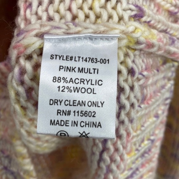 NWT ALL IN FAVOR Small Puff Sleeve Marled
Pastel Knit Sweater - Picture 9 of 11